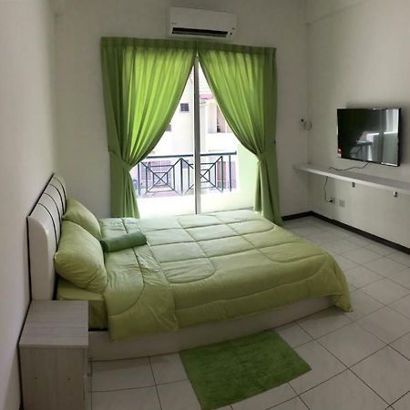 Api Api Centre Apartment Homestay Kota Kinabalu Kültér fotó
