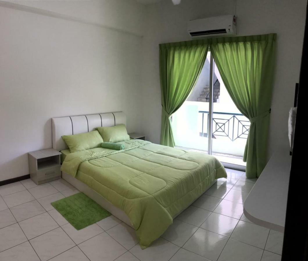 Api Api Centre Apartment Homestay Kota Kinabalu Kültér fotó